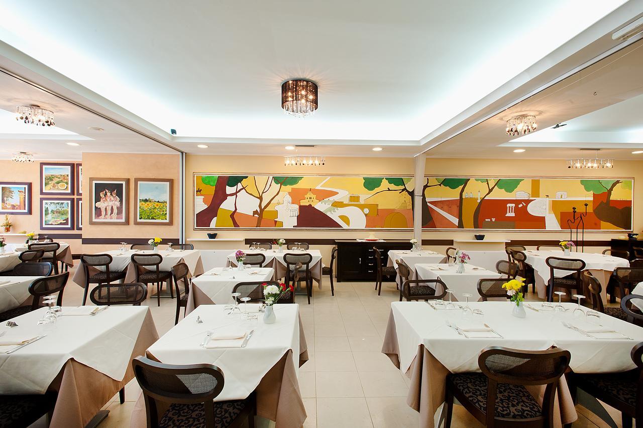 Best Western Blu Hotel Roma Exterior photo