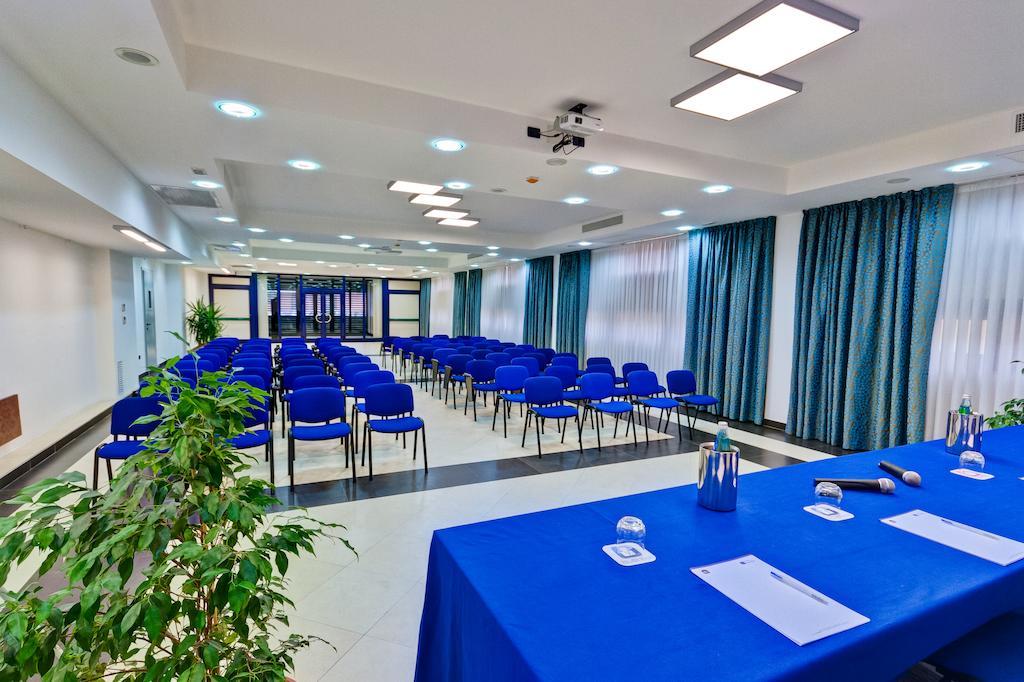 Best Western Blu Hotel Roma Exterior photo